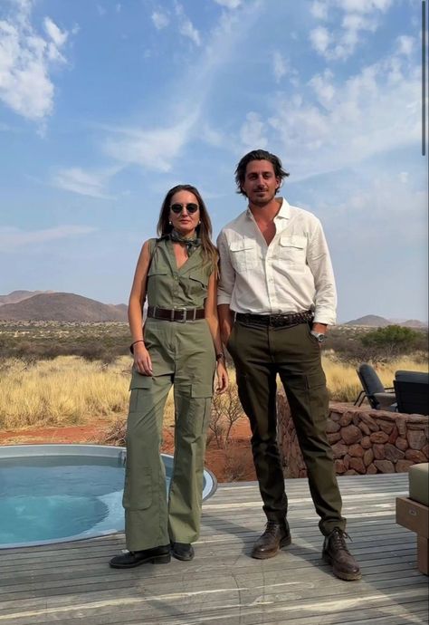 @laurandnicolas Elegant Safari Outfit, Africa Honeymoon Outfits, Safari Vacation Outfit, Outfits For South Africa, Africa Trip Outfits, Safari Inspired Outfit, Cape Town Outfits, African Safari Outfit, Safari Outfit Women