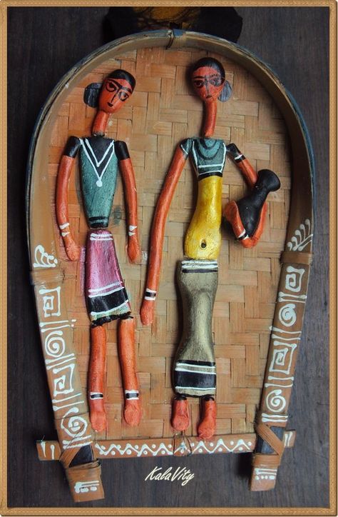 M Seal Art Crafts, Terracotta Wall Hanging, Terracotta Wall, Ethnic Home Decor, Clay Clay, Clay Wall Art, Indian Folk Art, Fairy Doors, Art N Craft