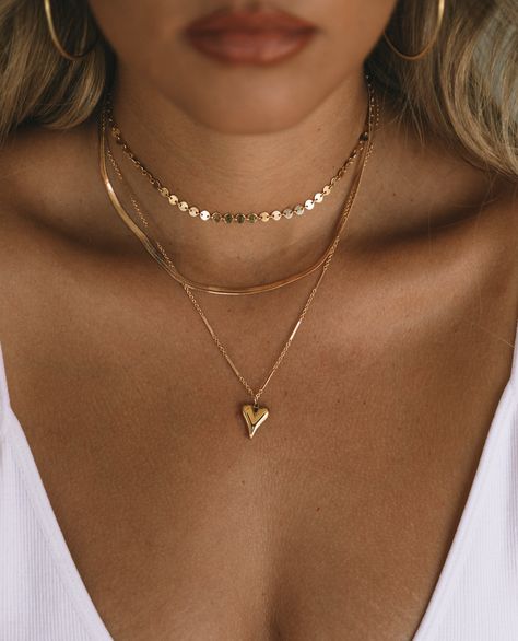 Disco Choker – Jay Nicole Designs Hypoallergenic Necklaces, Stylish Jewelry Accessories, Pretty Jewelry Necklaces, Chain Heart, Eye Makeup Pictures, Gift Inspo, Herringbone Necklace, Charm Chain, Jewelry Accessories Ideas