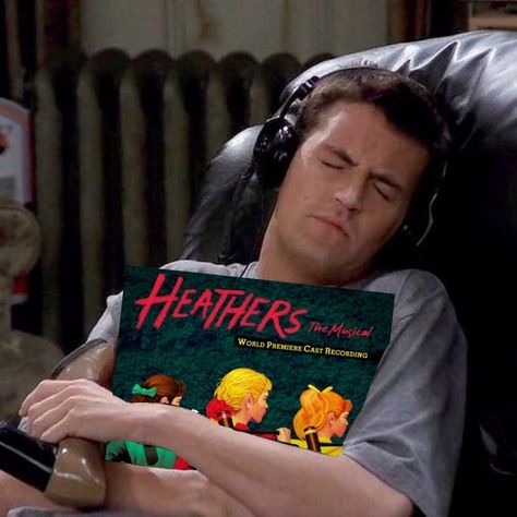 Heathers Aesthetic, Theatre Jokes, Headphones Aesthetic, Heathers Movie, Veronica Sawyer, Hiro Big Hero 6, Heathers The Musical, Theater Kid, Christian Slater