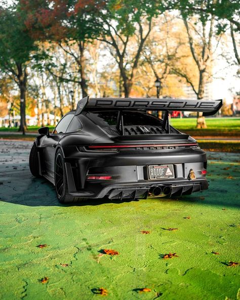 992 gt3rs • Instagram Porsche 992 Gt3 Rs, Porsche Gt3 Rs, New Porsche, Gt3 Rs, Porsche Gt3, Cool Sports Cars, Black Car, The Other Side, Car Wallpapers