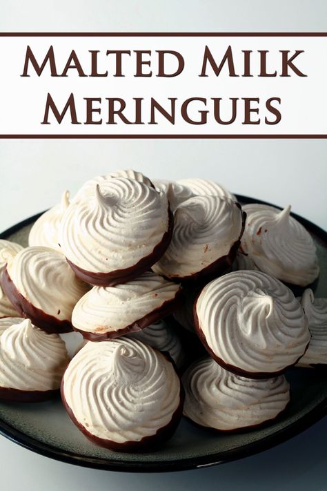 Easy Meringue Cookies, Meringue Recipes, Easy Meringues, Meringue Cookie Recipe, Meringue Desserts, Meringue Recipe, Bakery Ideas, Malted Milk, Meringue Cookies