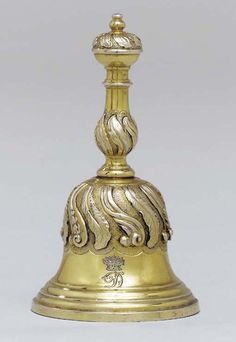 PAUL DE LAMERIE SILVER GILT | Antique Georgian sterling silver table bell having a round ... Antique Bell, Ring My Bell, Hand Bells, Silver Table, Dinner Bell, Initial D, Large Image, Ding Dong, Gongs