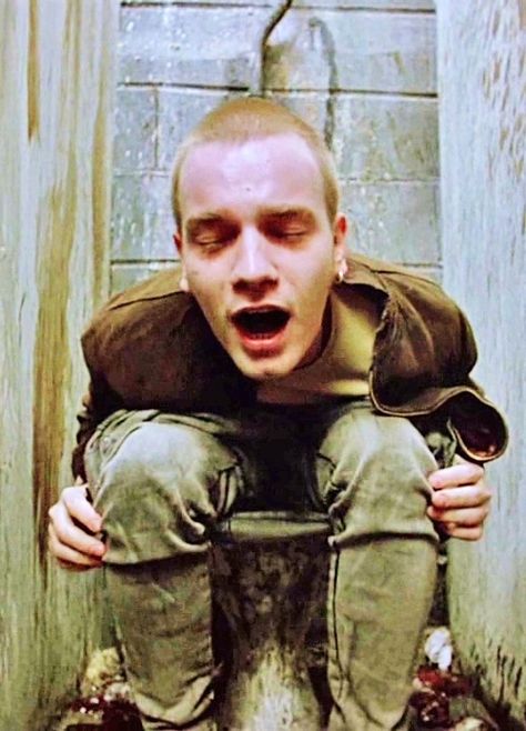 Ewan McGregor as Mark Renton Mark Renton, Trainspotting 2, Work Trip, Septième Art, I Love Cinema, Trainspotting, Ewan Mcgregor, Own House, Film Serie