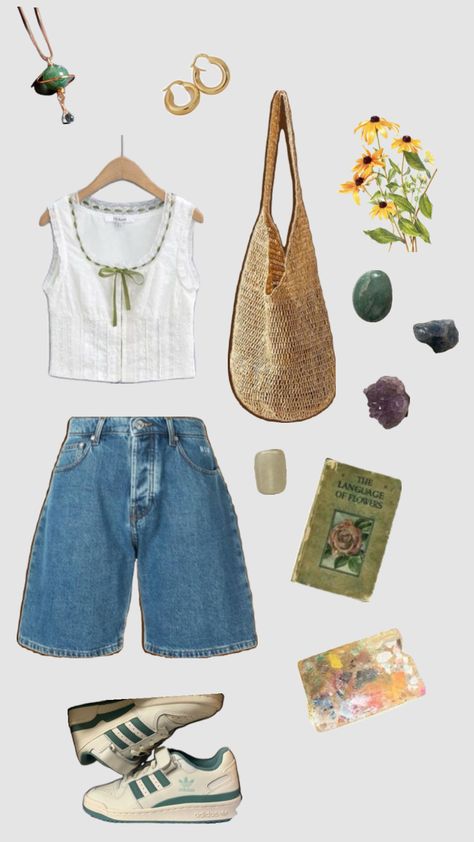 #summer #summeroutfit #outfit #outfitinspo Aesthetic Outfit Lookbook, Texas Outfits Summer, Zoo Outfit Ideas, Texas Outfits, Shuffles Summer, Summer Aesthetic Outfit, Zoo Outfit, European Summer Outfits, Europe Outfits