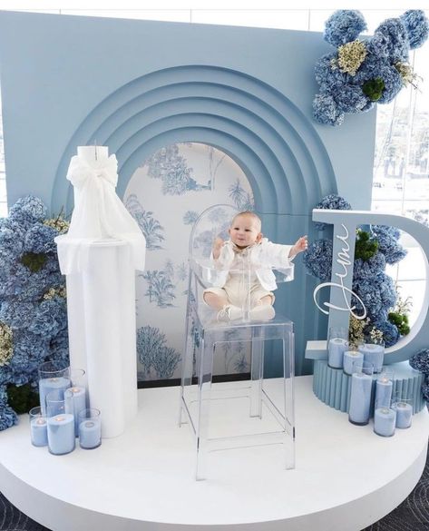 We're swooning over the adorable details of this blue Christening celebration 💙 created by Sydney-based event stylist @belle_events_syd!

#blueeventtheme #eventdecor #eventdesign #christening #babyshower #eventplanning #onlineeventcourse #eventmanagement #eventstylist #theinstituteforeventmanagement Dior Baby Shower Theme, Baby Boy Christening Decorations, Christening Ideas Boy, Boy Christening Decorations, Boy Baptism Decorations, Baptism Decorations Boy, Wildflower Birthday Party, Sweet Baby Shower Ideas, Winter Baby Shower Themes