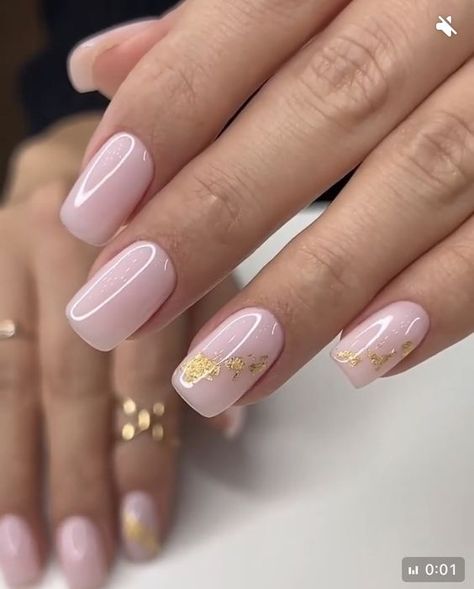 Embracing Elegance: Nude Nails Spring 2024 Simple Floral Nail Art, Very Short Nails, Hottest Nail Trends, Gold Gel Nails, Sophisticated Nails, Pale Pink Nails, Romantic Nails, Gold Glitter Nails, Spring Nail Trends