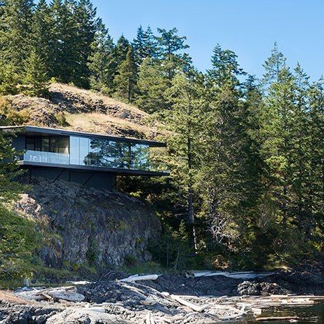 Five Contemporary Cliff-Top Houses : Architectural Digest Hillside Architecture, Land Architecture, Organising Hacks, Cliff Houses, Cliff Side, Housing Ideas, Amazing Houses, Hillside House, Cliff House