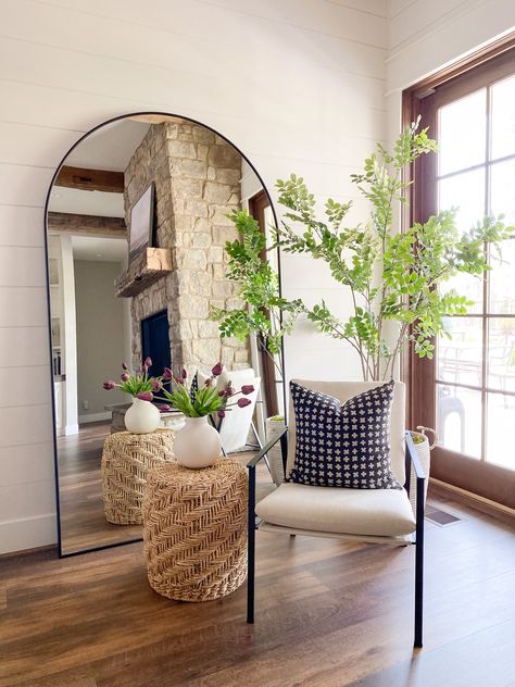 Full Length Mirror Decor, Full Length Mirror Living Room, Floor Mirror Living Room, Full Length Mirror Decor Ideas, Mirrors In Living Room Ideas, Oversized Floor Mirror, Mirror Dining Room, Transitional Home Decor, Home Entrance Decor