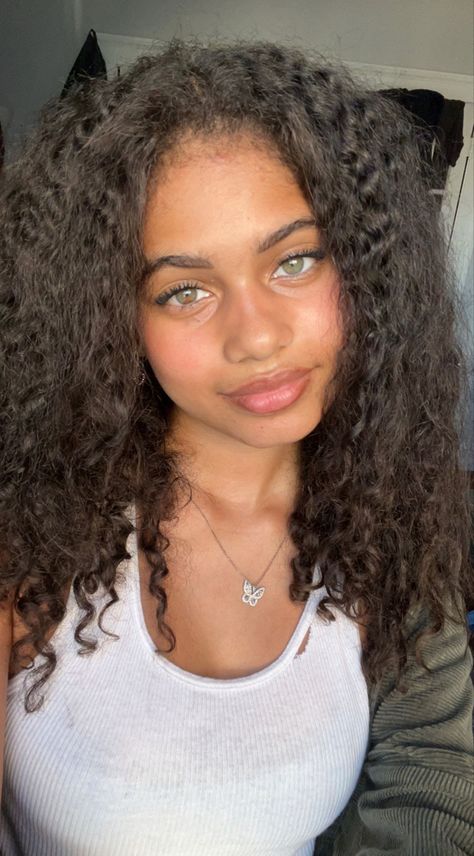 Light Skin With Hazel Eyes, Mixed Teenage Girl, Latina Curly Hair, Brown Hazel Eyes, Light Freckles, Brown Hair Hazel Eyes, Brown Hair And Hazel Eyes, Mixed Girl, Light Brown Skin