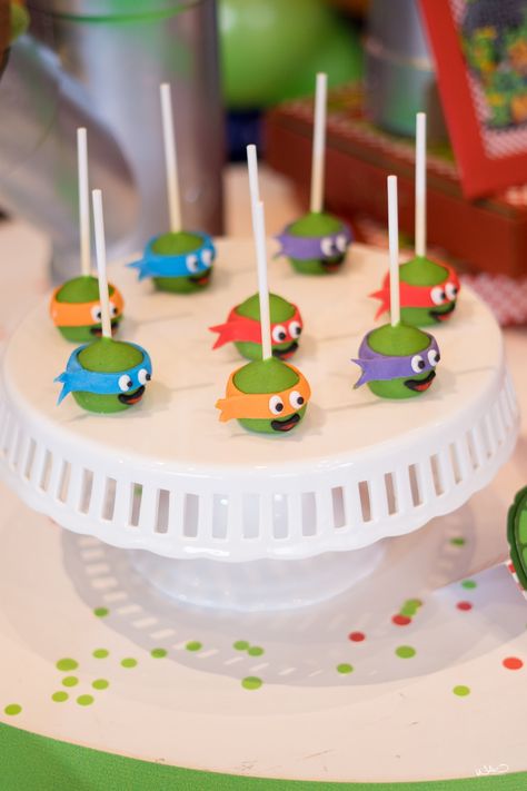 Ninja Turtle Desserts, Ninja Turtle Cake Pops, Ninja Turtles Birthday Cake, Ninja Turtle Birthday Cake, Ninja Turtle Theme, Tmnt Birthday Party, Ninja Turtle Birthday Party, Tmnt Cake, Turtle Birthday Parties