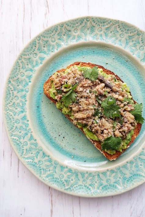 Sardine Avocado Toast, Sardine Toast Recipes, Sardines On Toast Recipe, Sardine Toast, Toast Avocado, Df Recipes, Sardine Recipes, Tinned Fish, Weekday Breakfast