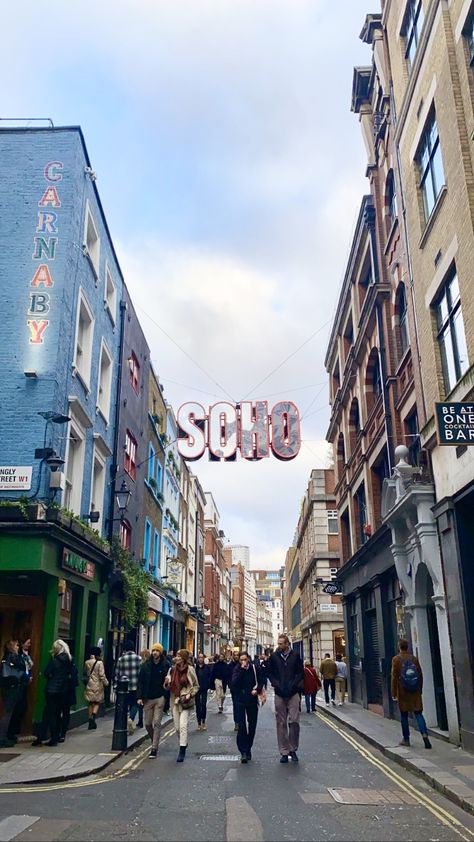 Carnaby Street London, London Vibes, Carnaby Street, London Baby, London Summer, London Aesthetic, Soho London, Beating Heart, Visit London