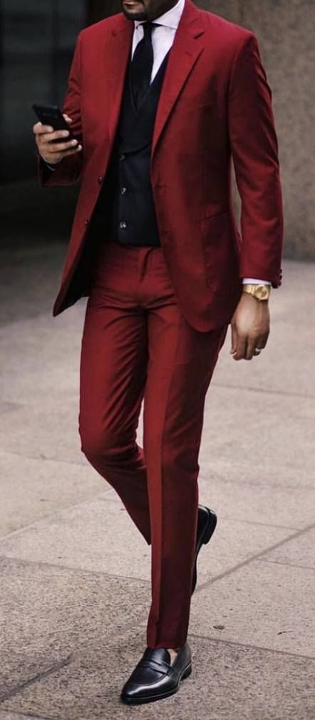 Mens Suits Red And Black, Red Wedding Tux Grooms, Red And Black Wedding Suit, Red Grooms Suit, Groom Attire Red, Red And Black Suit For Men, Black And Red Suit For Men, Red Groomsmen Suits, Red Suit Men Aesthetic