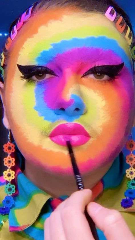 Tie Dye Face Paint, Rainbow Face Paint, Rainbow Face, Fun Makeup, Mask Painting, Rainbow Makeup, Painting Activities, Glam Hair, Glam Looks