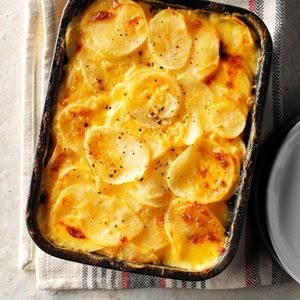 Homemade Au Gratin Potatoes, Potato Gratin Recipe, Panini Recipes Chicken, Au Gratin Potato Recipes, Gratin Potatoes, Au Gratin Recipes, Scalloped Potato Recipes, Crock Pot Recipes, Best Casseroles