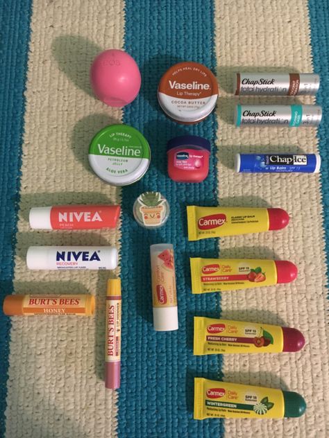 Vaseline Lip Balm Aesthetic, Carmex Lip Balm Aesthetic, Langie Lipbalm, Babylips Lip Balm, Heartcore Lipbalm, Aloe Vera Lip Balm, Moist Lips, Beautiful Skin Care, Makeup Bag Essentials