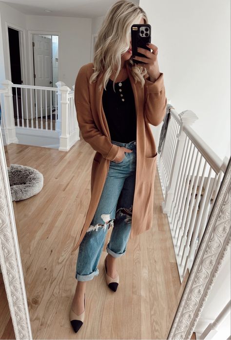 Amazon Fall Fashion 2023, Coatigan Outfit, Style Ballet Flats, Agolde Jeans, Amazon Clothes, What To Wear Today, Beige Cardigan, Trending Styles, Outfit Inspo Fall