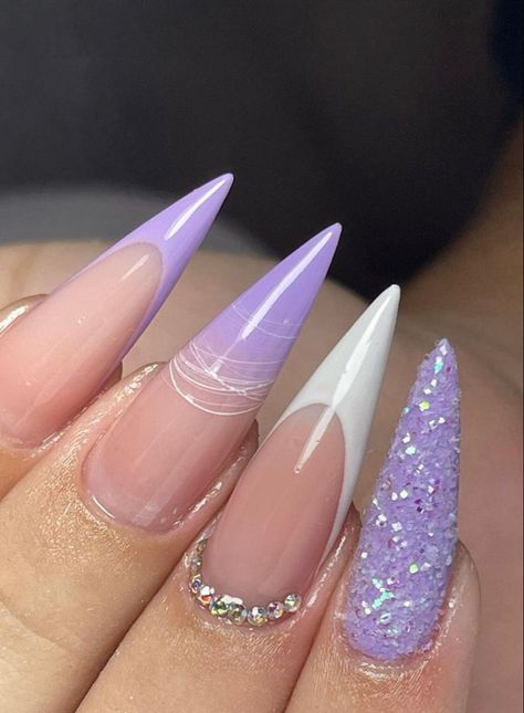 Purple Stiletto Nails, Lilac Nails, Pointy Nails, May Nails, February Nails, Ombre Acrylic Nails, Goth Nails, Pointed Nails, Girly Acrylic Nails