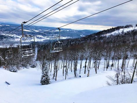 The 6 Best Ski Resorts in Pennsylvania - SnowPak Poconos Pennsylvania Things To Do Winter, Seven Springs Resort Pennsylvania, Snow Vacation, New Hampshire Ski Resorts, Park City Ski, Lake Wallenpaupack Pennsylvania, Apres Ski Party, Alpine Village, Camelback Mountain