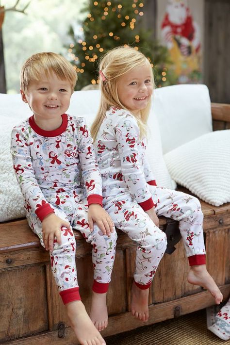 . Old Navy Christmas Pajamas, Barn Christmas, Pjs Christmas, Santa Pajamas, Christmas Children, Navy Christmas, Matching Pjs, Happy Morning, Christmas Pjs