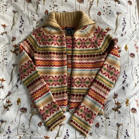 Vintage Fall Clothes, Winter Outfits Aesthetic Vintage, Fun Sweaters, Colorful Knit Sweater, Retro Sweater, Autumn Fits, Heavy Knit, Fall Fits, Vintage Sweater