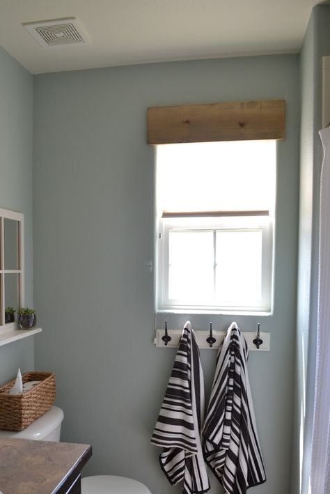 Window Valance Diy, Wood Valances For Windows, Wooden Valance, Diy Valance, Wood Valance, Bathroom Window, Rustic Window, Bathroom Paint Colors, Diy Window