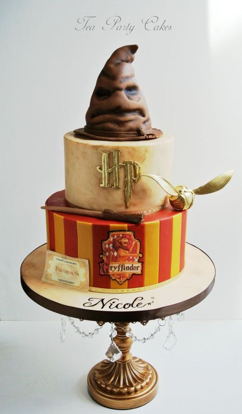 Harry Potter Birthday Cake Ideas, Harry Potter Birthday Cake, Birthday Cake Ideas, Harry Potter Birthday, Cake Ideas, Hogwarts, Harry Potter, Birthday Cake, Cake