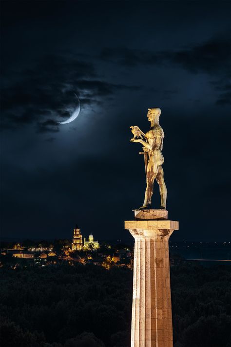 https://flic.kr/p/WLD8qm | Guardian... | Location - Belgrade, Stari Grad... en.wikipedia.org/wiki/Belgrade_Fortress Belgrade Fortress, Stari Grad, 5d Mark Iv, Belgrade Serbia, What To Draw, Coffee Shop Decor, Canon Ef, Places Around The World, Canon Eos