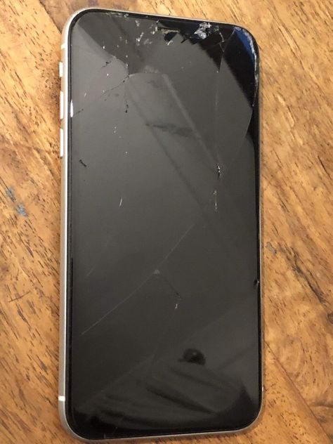 Iphone Xr Cracked Screen For Sale In Miami, Fl - Offerup 960 Iphone Cracked Screen, Iphone 7 Plus Red, Broken Iphone Screen, Cracked Iphone, Crying Face, Phones For Sale, Cracked Screen, Unlock Iphone, Cell Phone Screen