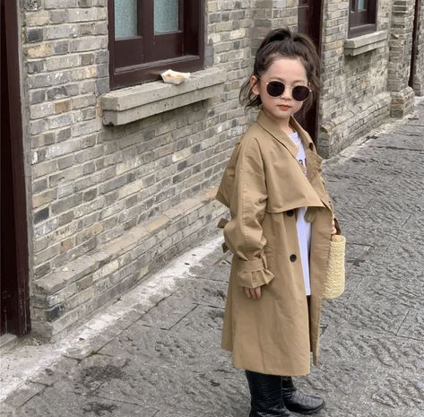 Elle Japan, Khaki Tops, Loose Coats, Kid Fashion, Korea Style, Fashion Materials, Baby Outfit, Turndown Collar, Korea Fashion