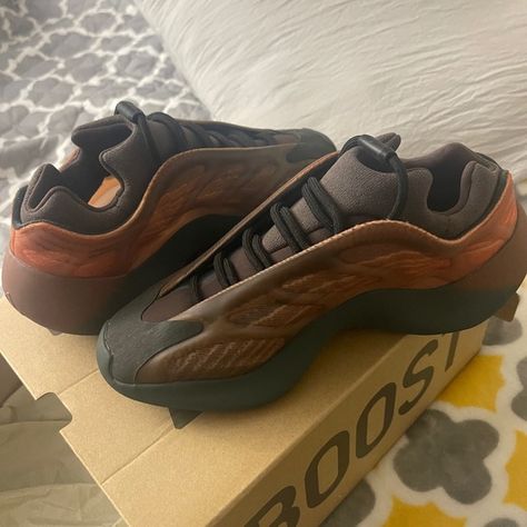 Copper Fade Yeezy 700 Yeezy 700 V3 Copper Fade Outfit, Copper Fade Yeezy Outfit, Yeezy Outfit, Yeezy 700, Puma Sneaker, Size 7, Copper, Adidas, Sneakers