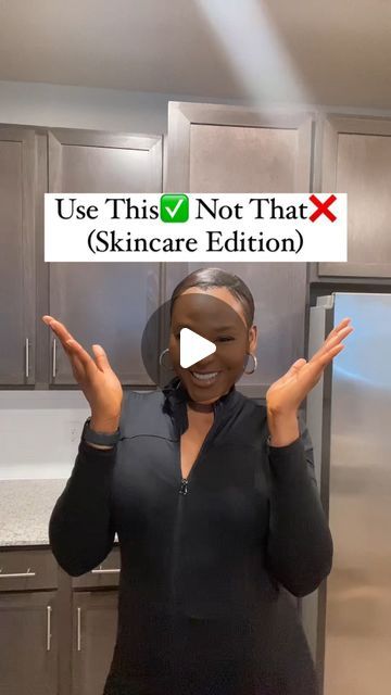 ▪️Large Pores => Retinoids 
▪️Stretch Marks => Retinoids 
▪️Dark Circles => Retinoids & a pigment lightener (I use hydroquino... | Instagram Large Pores Skincare Routine, Skincare For Large Pores, Best Face Serum For Open Pores, Skincare Routine For Large Pores, Skin Care Routine For Open Pores, Open Pores On Face, Stretch Mark Removal, Skin Regimen, Large Pores