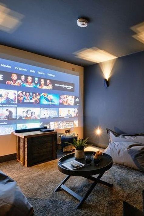 Snug Cinema Room, Spare Bedroom Movie Room, Lazy Room Ideas, Mini Hangout Room, Cosy Games Room, Movie Family Room, Video Projector Living Room, Diy Cinema Room, Projector Movie Room