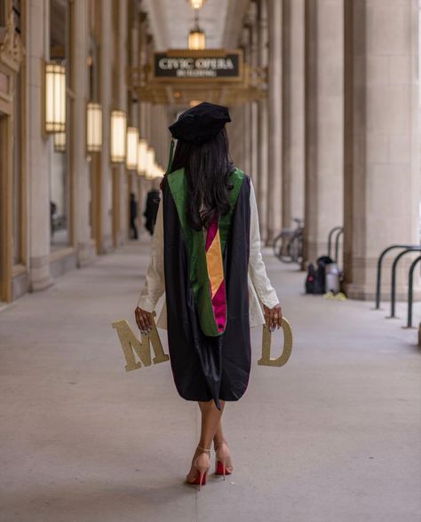 Md Graduation, Academic Regalia, Med School Graduation, Graduation Pic Ideas, College Graduation Pictures Poses, Law School Graduation, Graduation Photography Poses, College Graduation Pictures, Graduation Poses