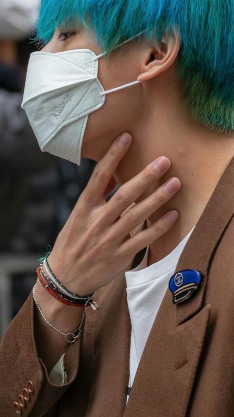 Taehyungs Hand, Taehyung Abs, Taehyung Funny, Pretty Hands, Hand Bracelet, Kim Taehyung Funny, Agust D, Bts Korea, V Taehyung