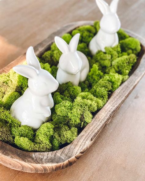 Spring Centerpieces, Diy – Velikonoce, Cottage Journal, Easter Menu, Easter Centerpiece, Easter Table Settings, Spring Centerpiece, Ideas For Easter Decorations, Easter Inspiration