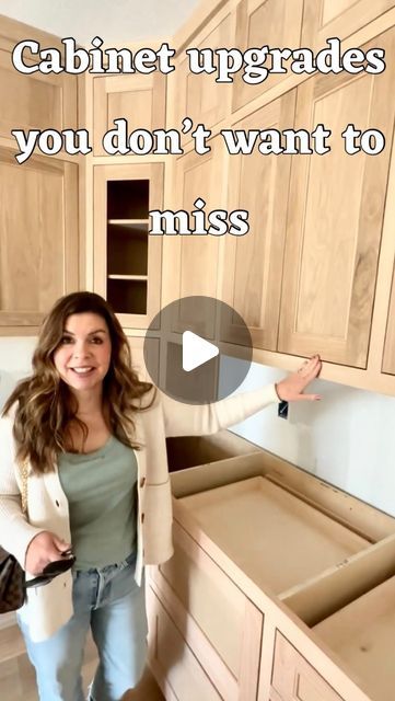 Lancine Aday on Instagram: "Custom cabinets are a must in my kitchen designs. When I work with my favorite carpenter, we can control every tiny detail and create a kitchen my clients are sure to love for many years. In this video, I have pointed out just a few of the things we have done to create a truly customized kitchen. But in reality, there are dozens of details we have careful considered.  #customhomes #customcabinets #kitchendesign #kitchenrenovation #kitcheninspiration #kitchencabinets #designer #ilovemyjob #interiordesign #interiordesigner #renovation #homesweethome #homedesign #remodel" Double Top Cabinet Kitchen, Important Kitchen Features, Kitchen Cupboard Inside Design, Dream Kitchen Storage Cabinets, Upper Cabinet Ideas For Kitchen, Shallow Kitchen Cabinets Ideas, Kitchen Cabinet Customization, Tiny Kitchen Cabinet Organization, Unique Cabinet Storage Ideas