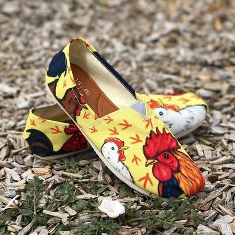 Chicken Casual Shoes Chicken Shoes, Womens Casual Shoes, Chicken Print, Loafers Style, Buy Shoes Online, Trendy Sneakers, Womens Casual, Shoe Print, Painted Shoes