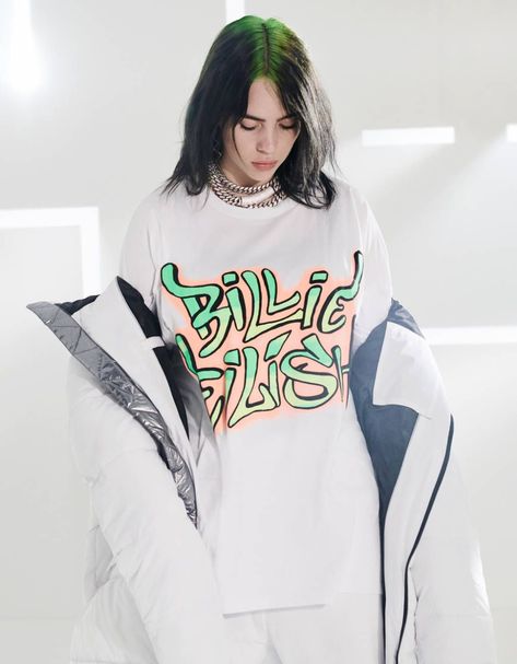 Billie Eilish Released a Bershka Collection – Billie Eilish x Bershka Fitness Queen, Billie Eilish Merch, Billie Eilish Outfits, Happy Birthday Woman, Gossip Girls, Billie Eillish, Ali Larter, Paris Mode, Rachel Mcadams