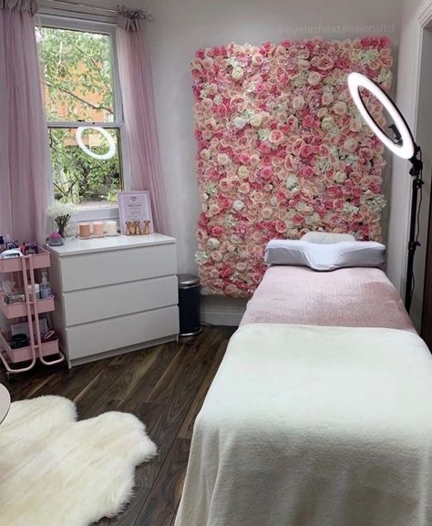 Lash Room Ideas, Lash Boss, Tech Room, Lash Room Decor, Beauty Room Salon, Esthetician Room Decor, Esthetics Room, Spa Room Decor, Salon Suites Decor