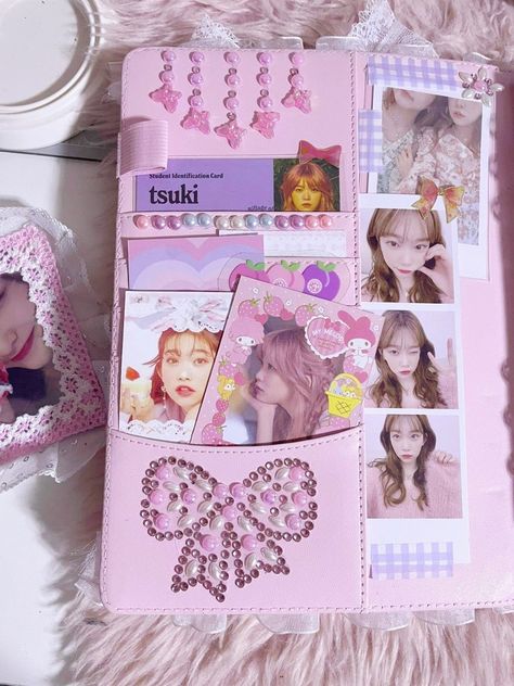 Kpop Binder Deco, Binder Inspiration, Binder Deco, Binder Decoration, Kpop Binder, Pink Vibe, Aesthetic Collection, Kpop Albums, School Binder