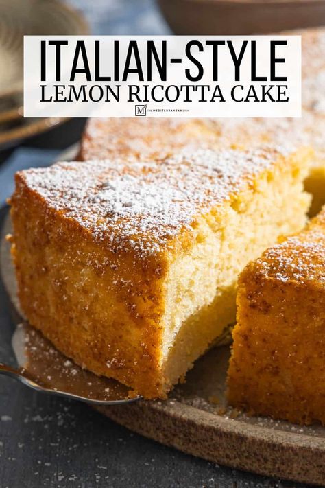 A light and fluffy lemon ricotta cake with olive oil, ricotta cheese, and fresh lemon juice and zest. An easy ricotta cake recipe! Italian Lemon Ricotta Cake, Lemon Ricotta Cake Recipes, Wrapped Pickles, Ricotta Cake Recipes, Lemon Ricotta Cake, Light Dessert, Afternoon Tea Cakes, Ricotta Recipes, Ricotta Cake