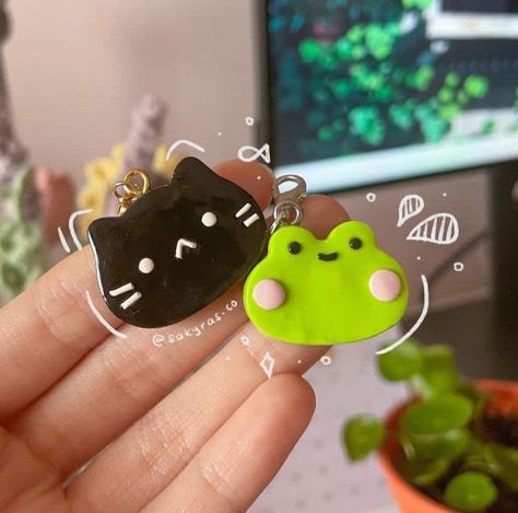 Cute Air Dry Clay Ideas Kawaii, Soft Clay Diy, Porcelain Clay Projects, Soft Air Dry Clay Ideas, Cute Clay Keychain Ideas, Bt21 Clay Art, Keychain Clay Ideas, Soft Clay Crafts, Cute Polymer Clay Kawaii