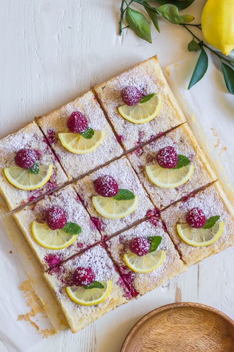 Raspberry Lemon Bars - fresh raspberries whisked into a sweet and tart lemon filling - all on top of a thick, buttery shortbread crust! Raspberry Lemon Bars, Lemon Raspberry Bars, Raspberry Bars, Buttery Shortbread, Lemon Filling, Fresh Raspberries, Shortbread Crust, Lemon Raspberry, Think Food