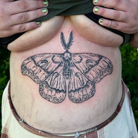 Moth stomach tattoo by green666annie Moth Tattoo Stomach, Moth Tramp Stamp, Moth Stomach Tattoo, Stomach Tattoos Women Plus Size, Plus Size Stomach Tattoo, Upper Stomach Tattoos, Gothic Tattoos, Stomach Tattoo, Belly Tattoo