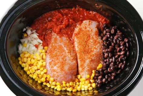 Slow Cooker Burrito, Avocado Yogurt, Black Beans And Corn, Chicken Taco Bowls, Chicken Burrito Bowls, Beans And Corn, Slow Cooker Chicken Tacos, Burrito Bowls Recipe, Chicken Burrito