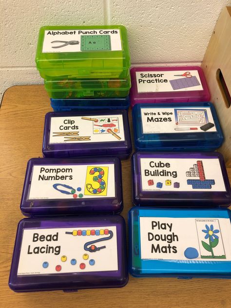 Classroom Organization Ideas, Trendy Classroom, Children Crafts, Preschool Fine Motor, Task Boxes, Preschool At Home, Toddler Learning Activities, Fine Motor Activities, Preschool Learning Activities