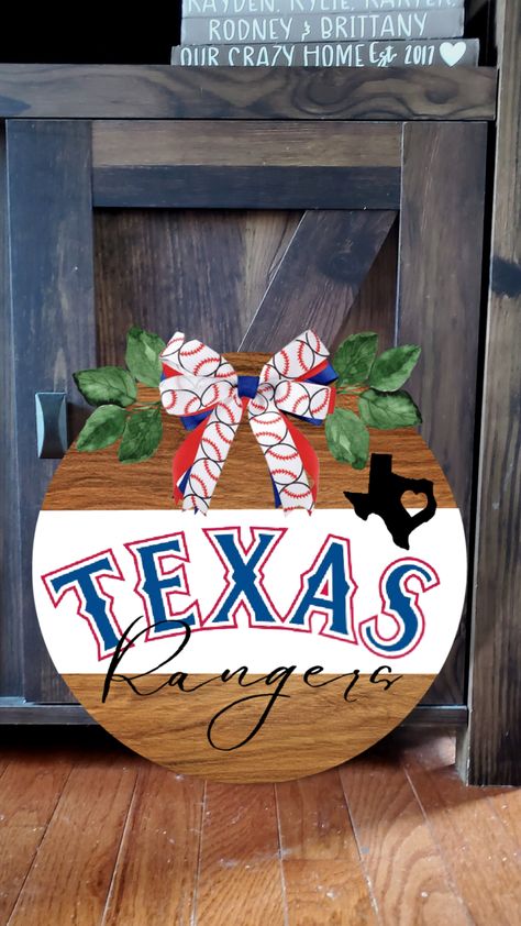 Baseball Wreaths, Crazy Home, Texas Rangers Baseball, Rangers Baseball, York Pa, Baseball Season, Creative Hobbies, Painted Doors, Texas Rangers