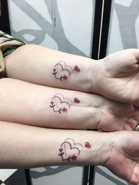 Matching Tattoos For Mom Daughter And Grandma, Matching Hand Tattoos Sisters, 4 Tattoos Matching, 3 Matching Tattoos, Sister Heart Tattoos, Hernandez Tattoo, Tattoo Amigas, Cute Best Friend Tattoos, Delicate Tattoos For Women